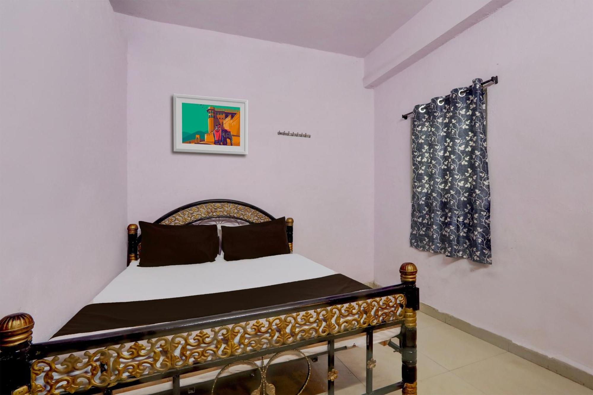 Spot On Hotel Aaraadhya Residency Hyderabad Esterno foto