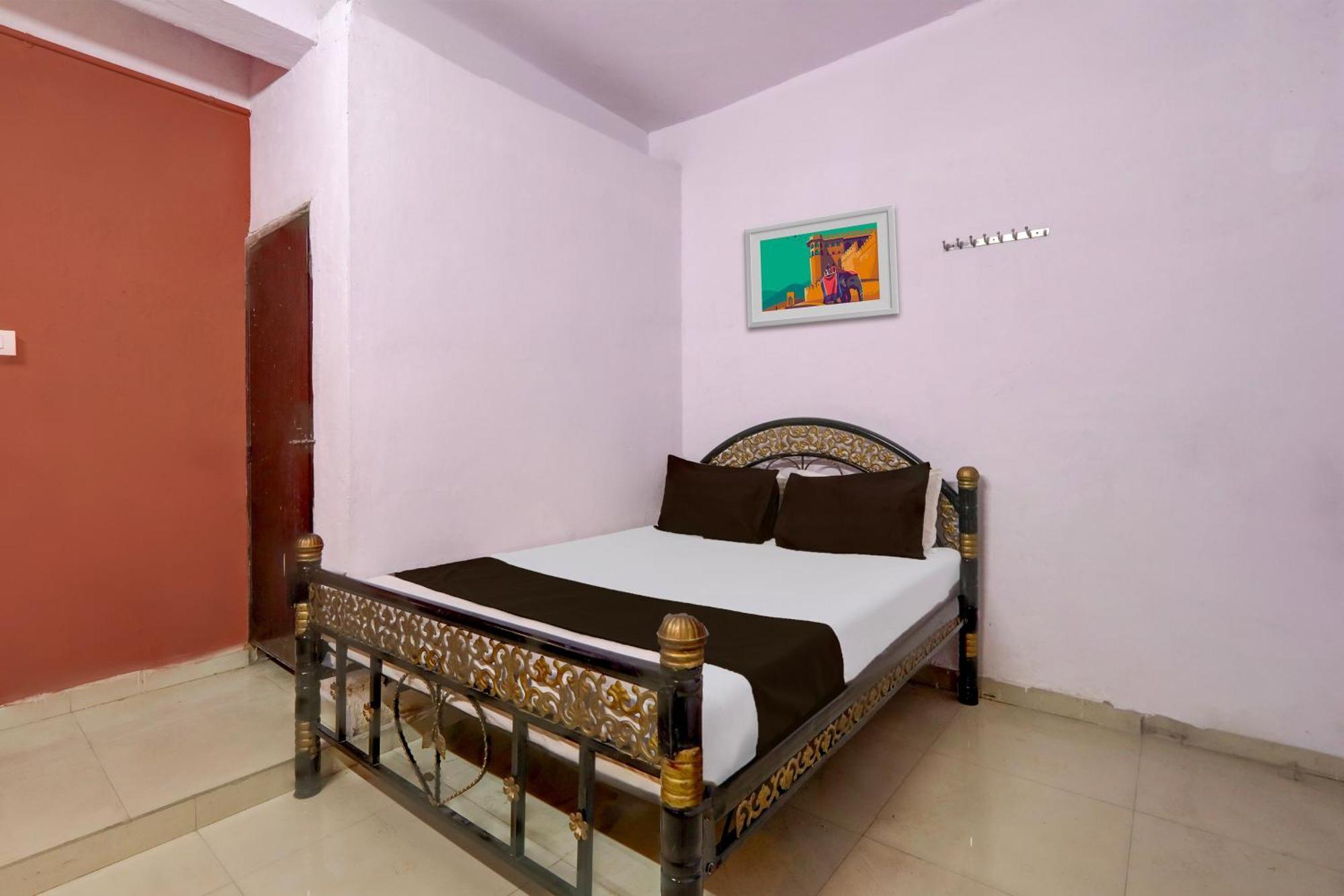 Spot On Hotel Aaraadhya Residency Hyderabad Esterno foto